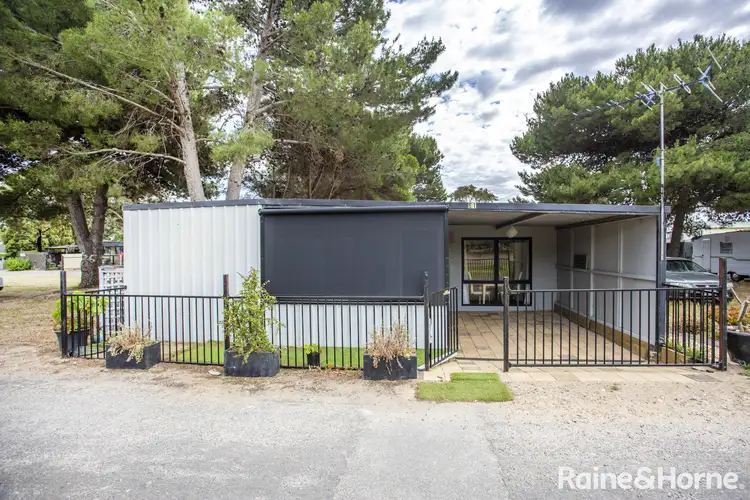 E1/4 Madsen Street, Hindmarsh Island SA 5214