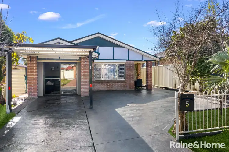 Second view of Homely house listing, 5 Stockalls Place, Minto NSW 2566