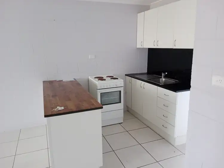 Fifth view of Homely house listing, 1/11 Bent Street, Mundingburra QLD 4812