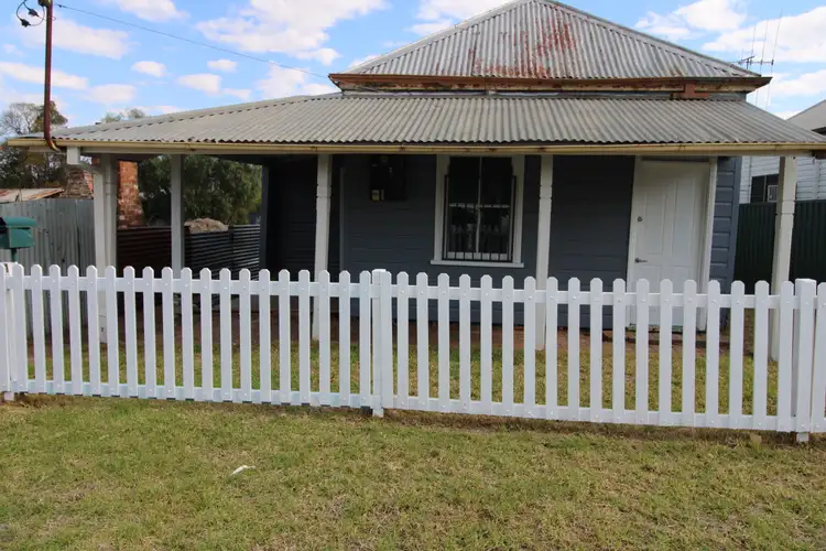 21 Parkes Street, Wellington NSW 2820