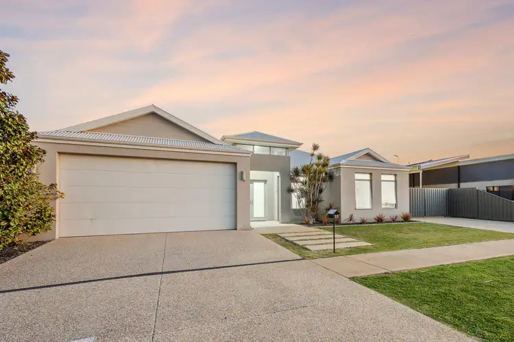 46 West Churchill Avenue, Lake Coogee WA 6166