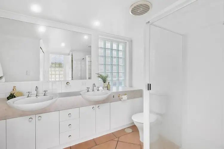 Sixth view of Homely apartment listing, 2/20 Union Street, Taringa QLD 4068