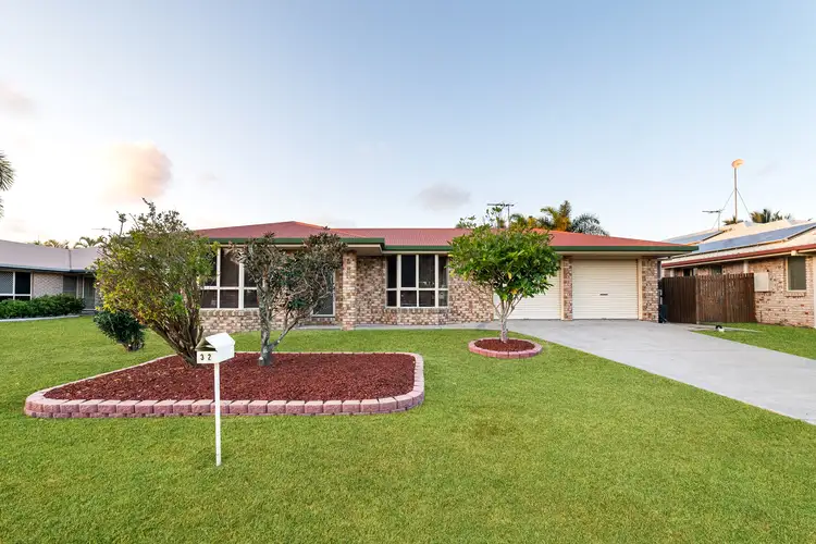 32 Spinnaker Way, Bucasia QLD 4750