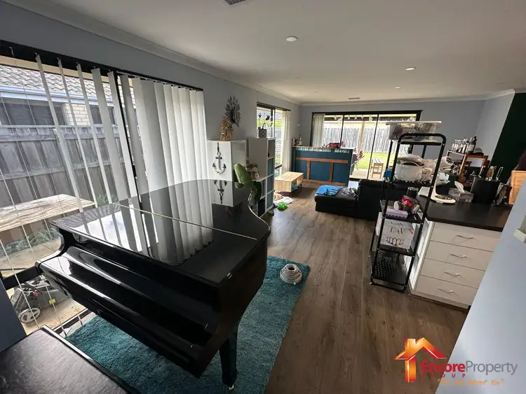 Fifth view of Homely house listing, 17 Ivory Way, Wellard WA 6170