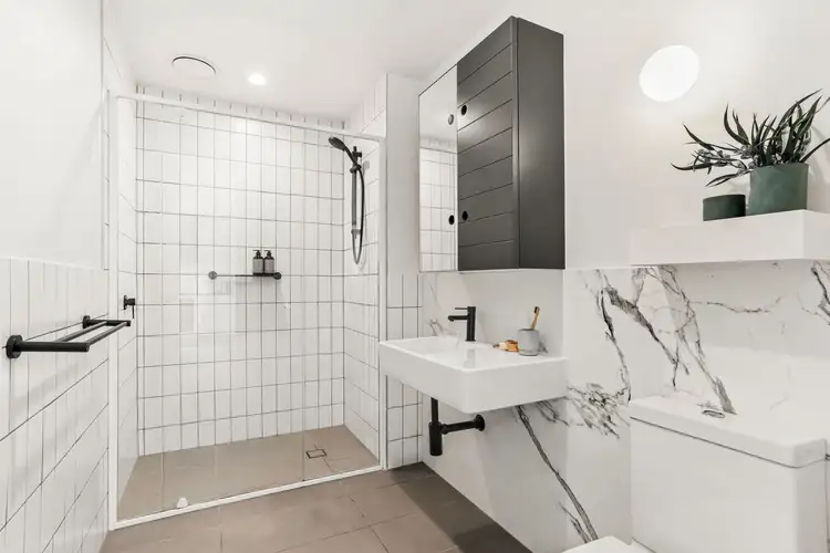 Fifth view of Homely apartment listing, B615/810-822 Elizabeth Street, Waterloo NSW 2017