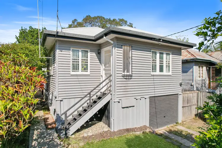 25 Appleby Road, Stafford QLD 4053