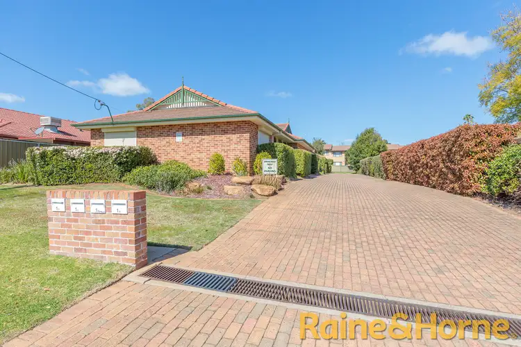 Main view of Homely unit listing, 2/1 Denison Street, Dubbo NSW 2830
