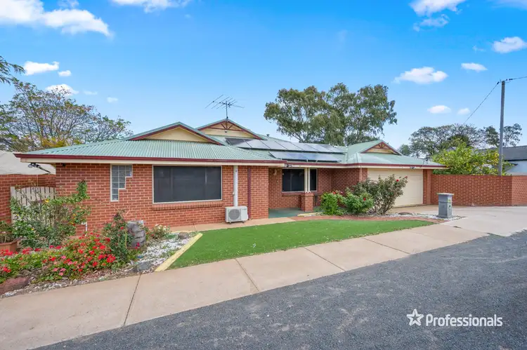 30A Hare Street, Lamington WA 6430
