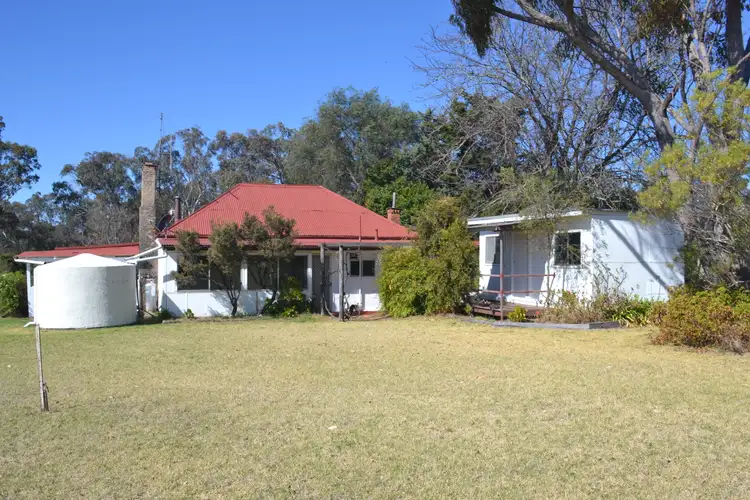 1120 Old Bundarra Road