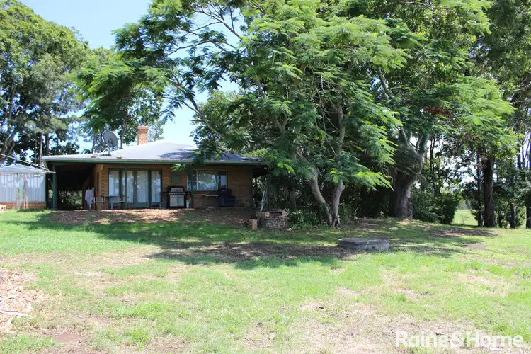921 Ettrick Road