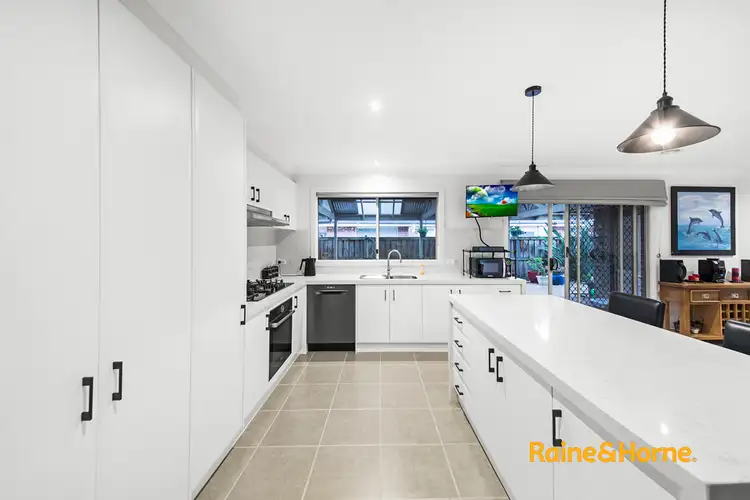 Fifth view of Homely house listing, 11 Peisley Crescent, Cranbourne East VIC 3977