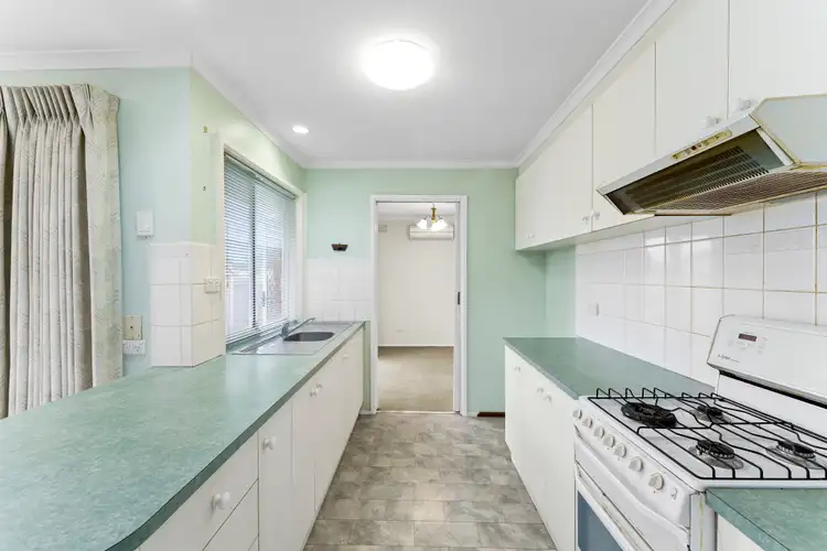 Fifth view of Homely house listing, 7 Bell Court, Melton VIC 3337