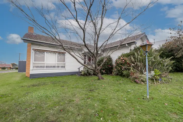 3 Brumley Street
