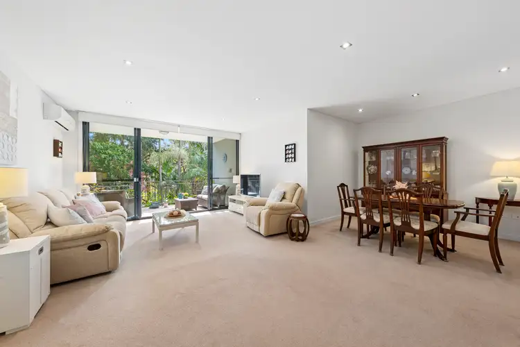 Main view of Homely apartment listing, 4/16 Hawkesbury Avenue, Dee Why NSW 2099