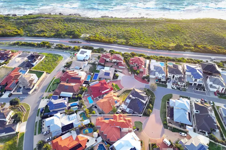 Second view of Homely house listing, 4 Astra Court, Ocean Reef WA 6027
