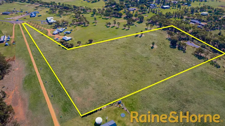 126 Torryburn Way, Dubbo NSW 2830