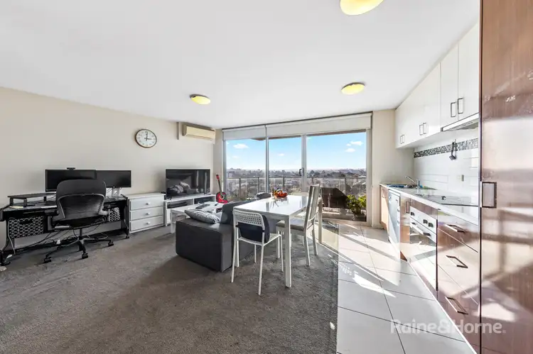 601/55 Hopkins Street