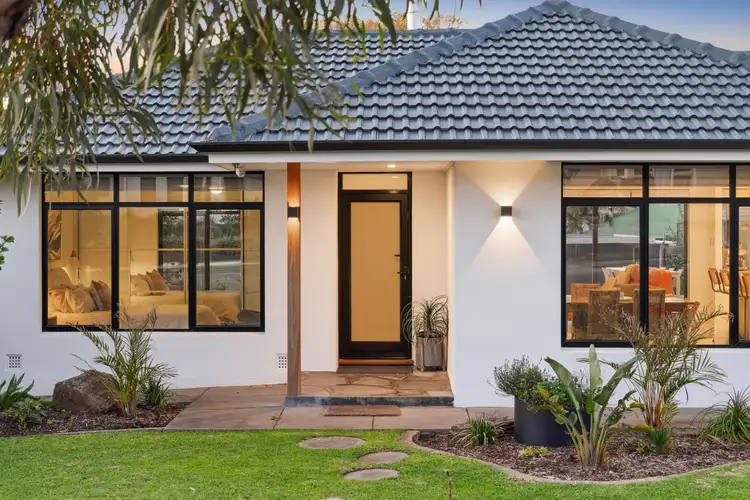 4 Mann Street, Seacliff Park SA 5049