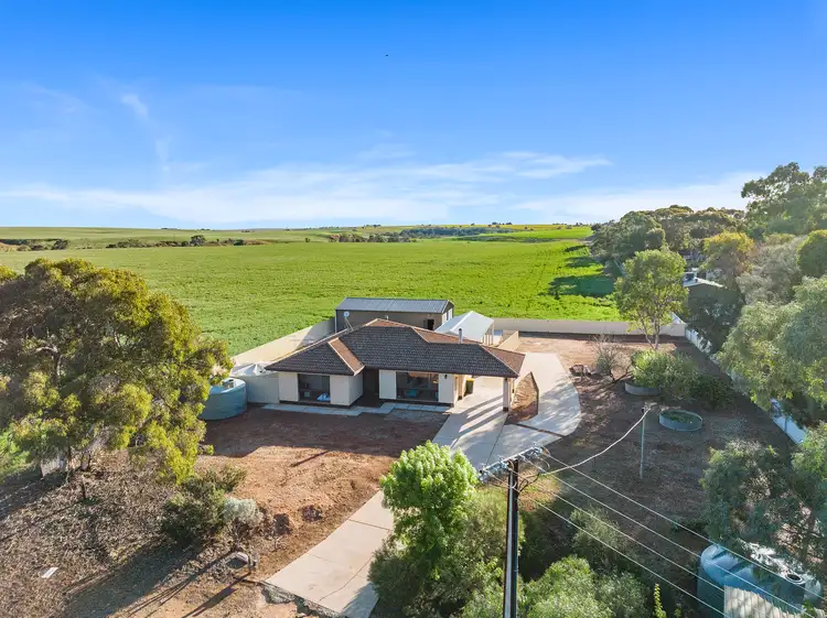 1463 Owen Road, Hamley Bridge SA 5401