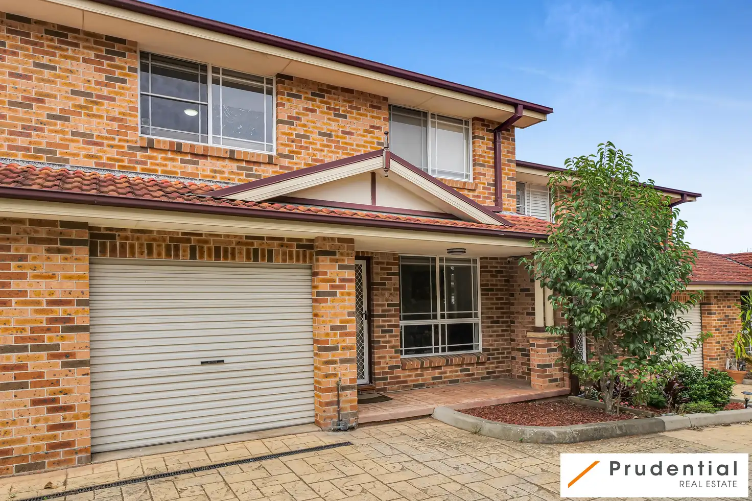 Main view of Homely townhouse listing, 2/150-156 Waminda Avenue, Campbelltown NSW 2560