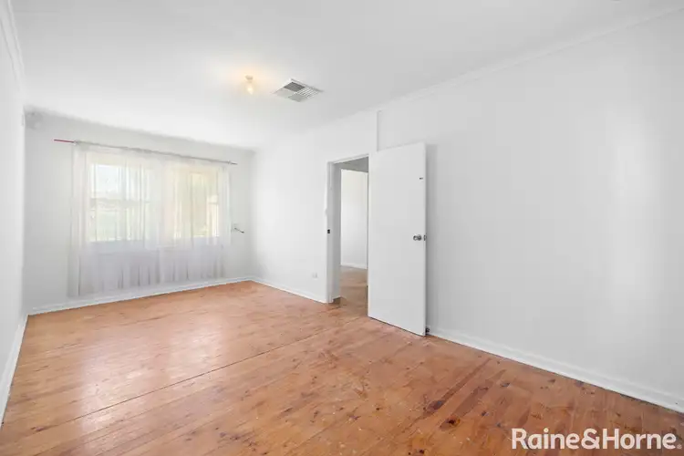 Fourth view of Homely house listing, 2 Dorothy Street, Brahma Lodge SA 5109