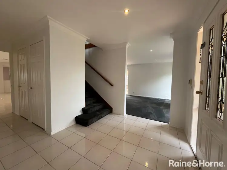 Second view of Homely house listing, 40 Grandview Cres, Hillside VIC 3037