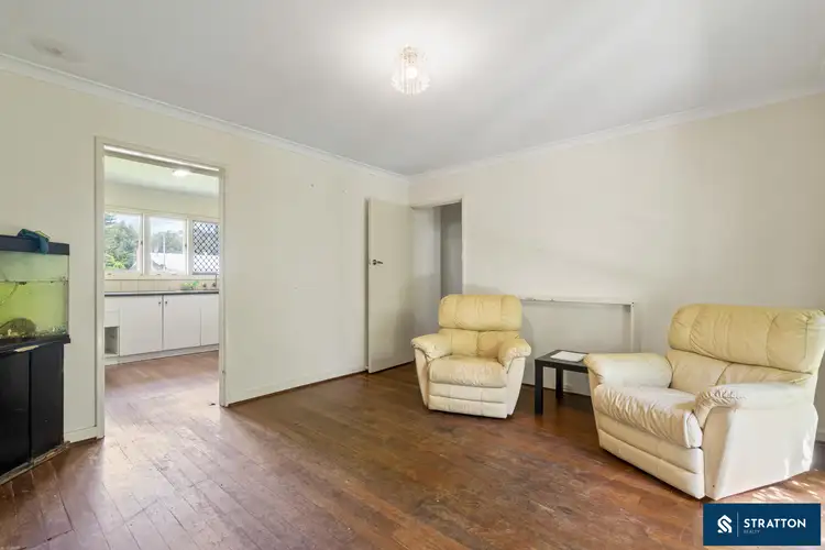 28 Devereux Street, Armadale WA 6112
