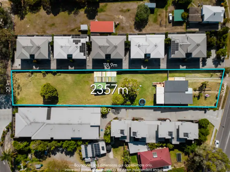 87 Queens Road, Everton Hills QLD 4053