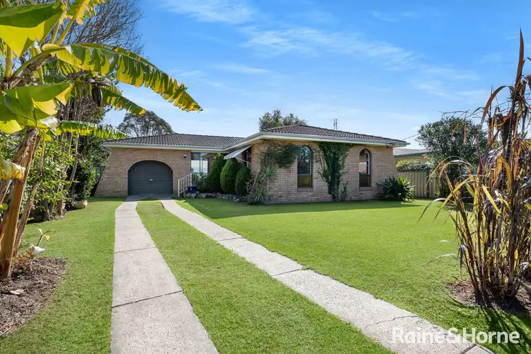 27 Amalfi Crescent, Nowra NSW 2541