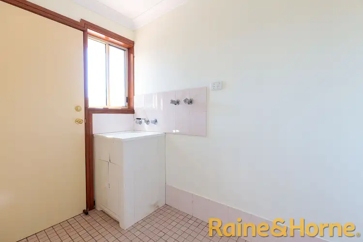 Sixth view of Homely semi-detached listing, 27-29 Howard Avenue, Dubbo NSW 2830