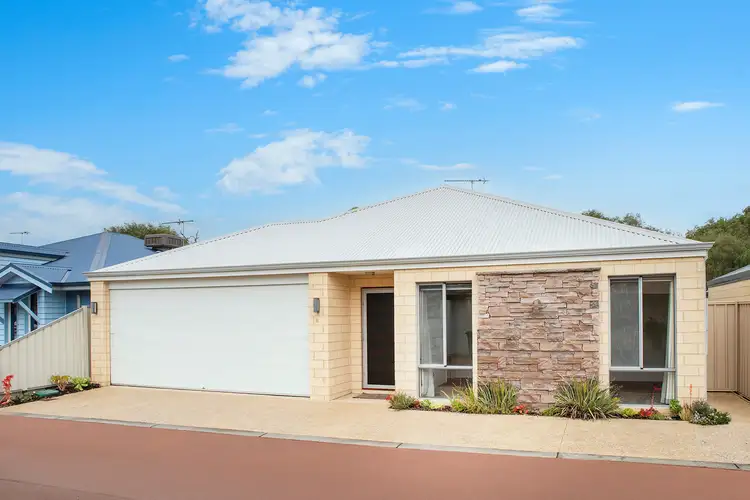 14 Chaytor View, West Busselton WA 6280
