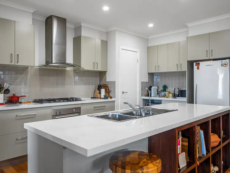 Fifth view of Homely house listing, 5 Vale Court, Leongatha VIC 3953