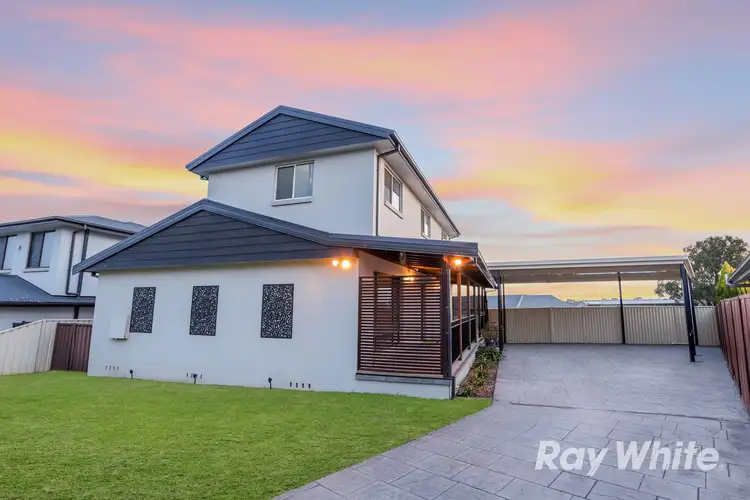 3 Snowy Close, St Clair NSW 2759