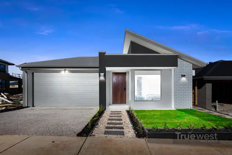 Second view of Homely house listing, 6 Lusitano Road, Bonnie Brook VIC 3335