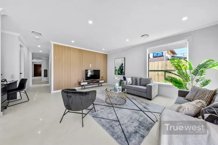 Fifth view of Homely house listing, 6 Lusitano Road, Bonnie Brook VIC 3335