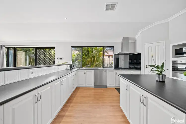 Sixth view of Homely house listing, 16 Hilltop Place, Kelmscott WA 6111