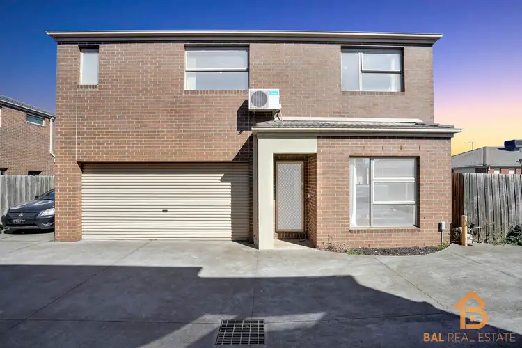 5/25-27 Starflower Way, Truganina VIC 3029