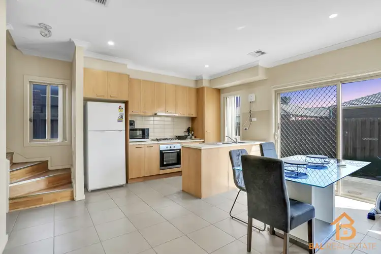 Fifth view of Homely house listing, 5/25-27 Starflower Way, Truganina VIC 3029