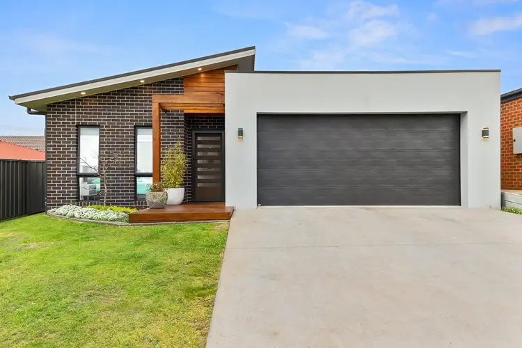 5 Miles Lane, Leongatha VIC 3953