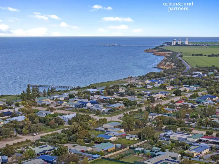 37-39 Sixth Street, Wool Bay SA 5575