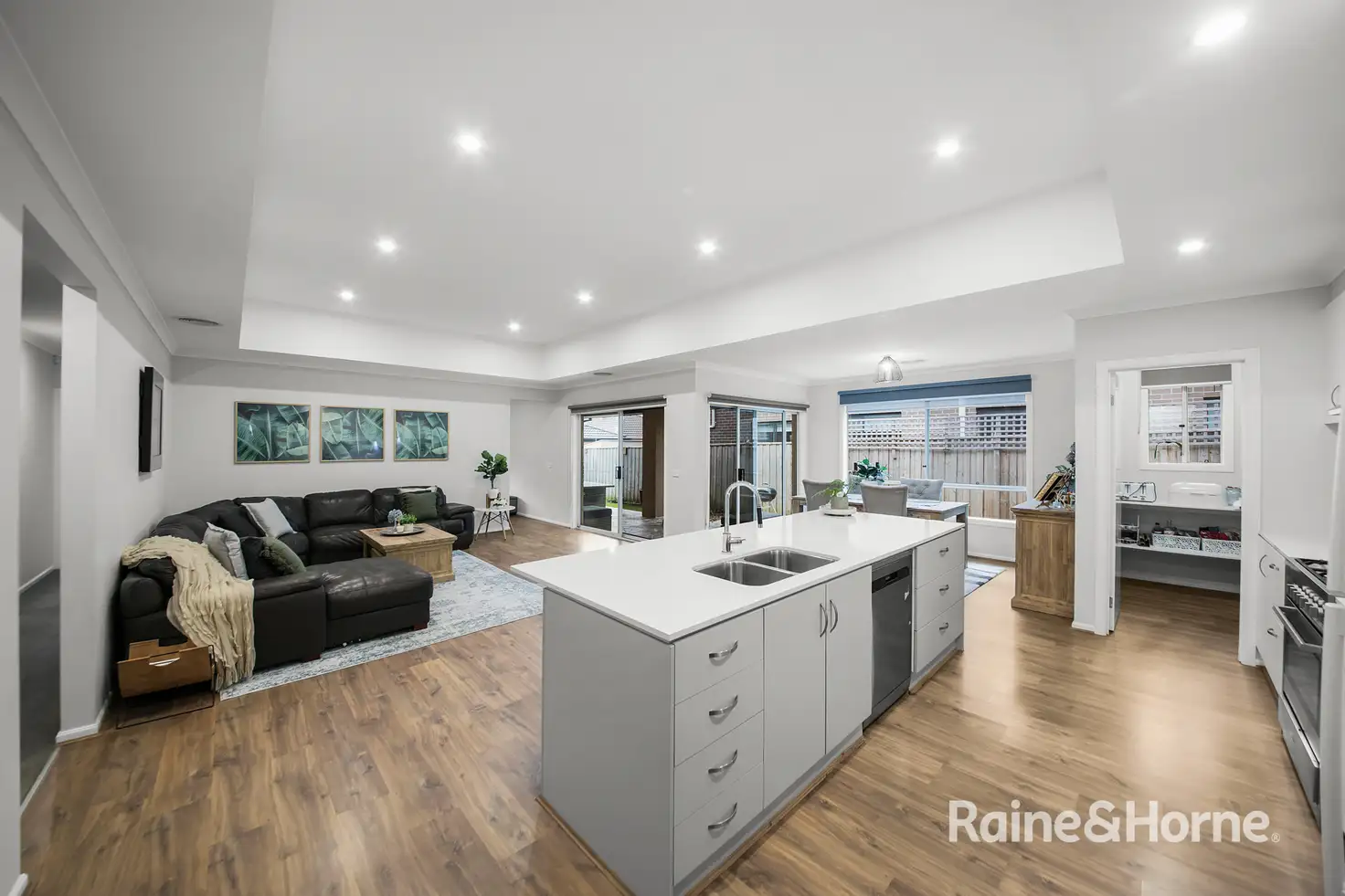 Main view of Homely house listing, 7 Forton Crescent, Cranbourne West VIC 3977