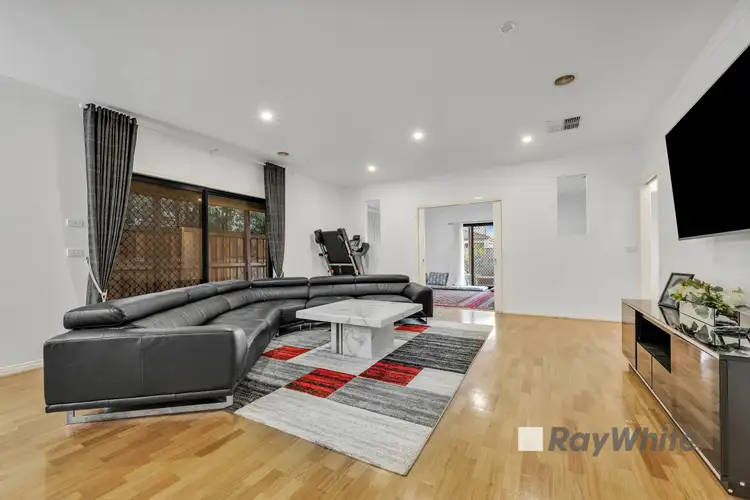 Fifth view of Homely house listing, 6 Aspendale Place, Lyndhurst VIC 3975