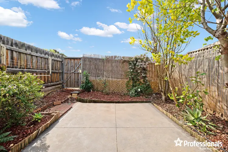 Sixth view of Homely unit listing, 2/14 Ross Street, Darley VIC 3340