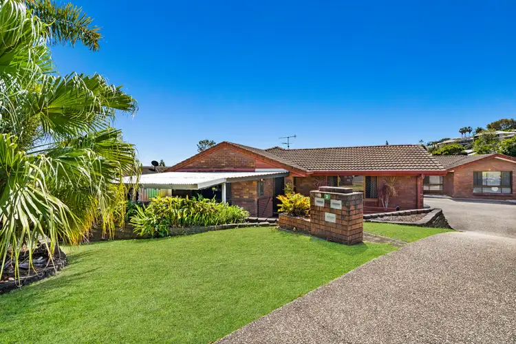 1/2 Gleneagles Place, Banora Point NSW 2486