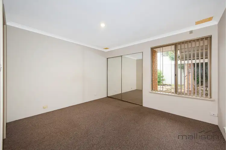 Fourth view of Homely house listing, 11 Howlett Place, Leeming WA 6149