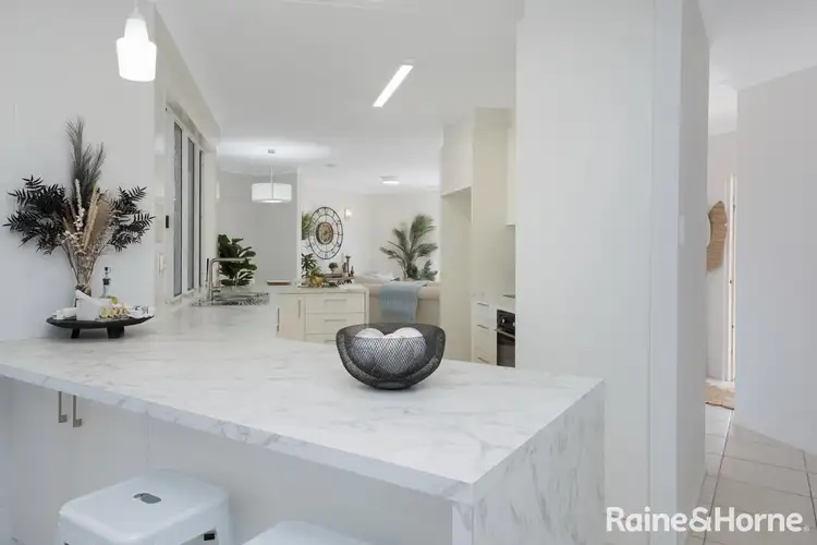 Sixth view of Homely house listing, 1 Jeannie Court, Rasmussen QLD 4815