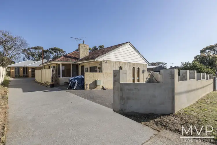 9 Camillo Street, Coolbellup WA 6163