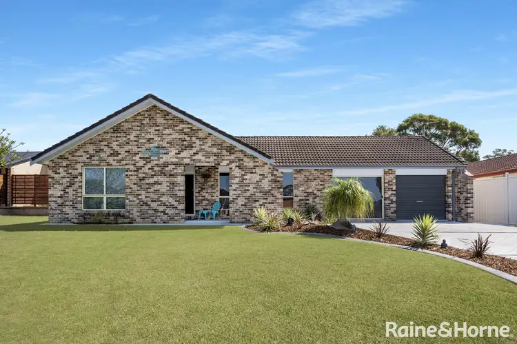 9 Rannoch Drive, West Nowra NSW 2541