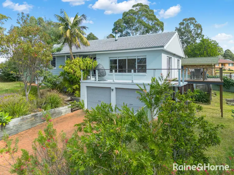 39 Carroll Avenue, Mollymook Beach NSW 2539