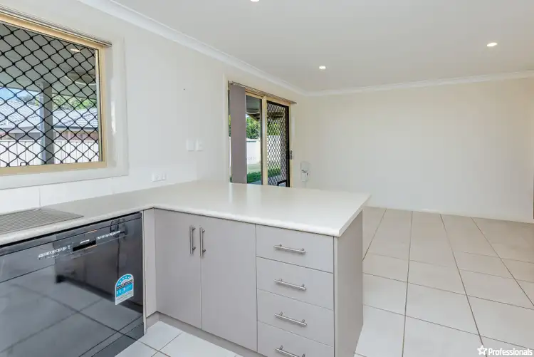 Sixth view of Homely villa listing, 1/246 Place Road, Wonthella WA 6530